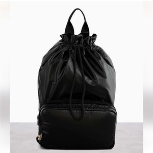 BEIS The Expandable Pouch/backpack